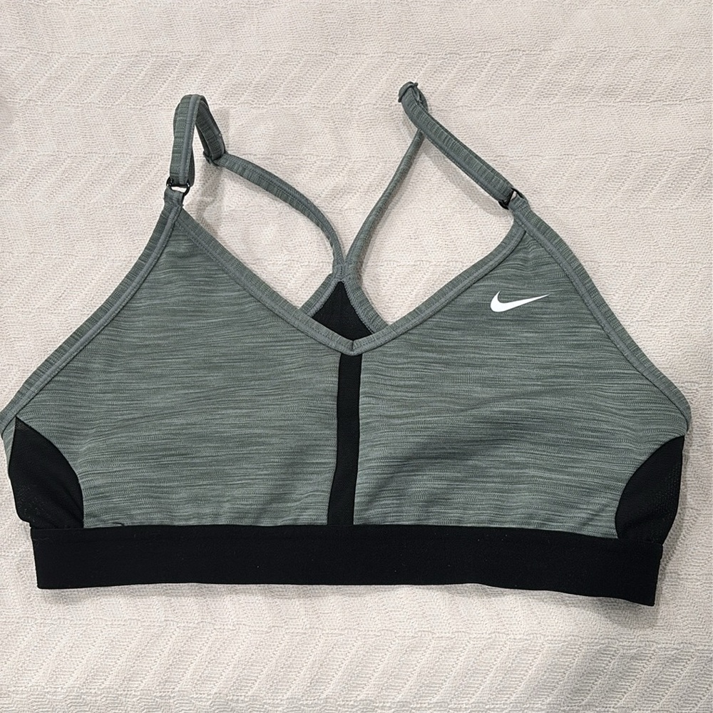 Nike Indy Bra - Medium Grey & Black - Medium Support